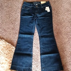NWT Cato Low Rise Flare Dark Wash size 10p Women's jeans